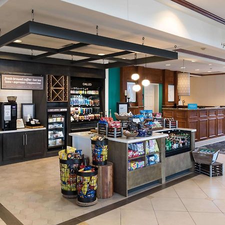 Hilton Garden Inn Naperville/Warrenville Exterior foto